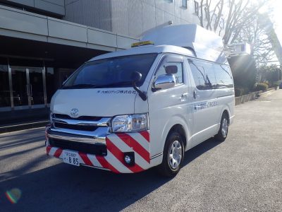 路面性状測定車　全景